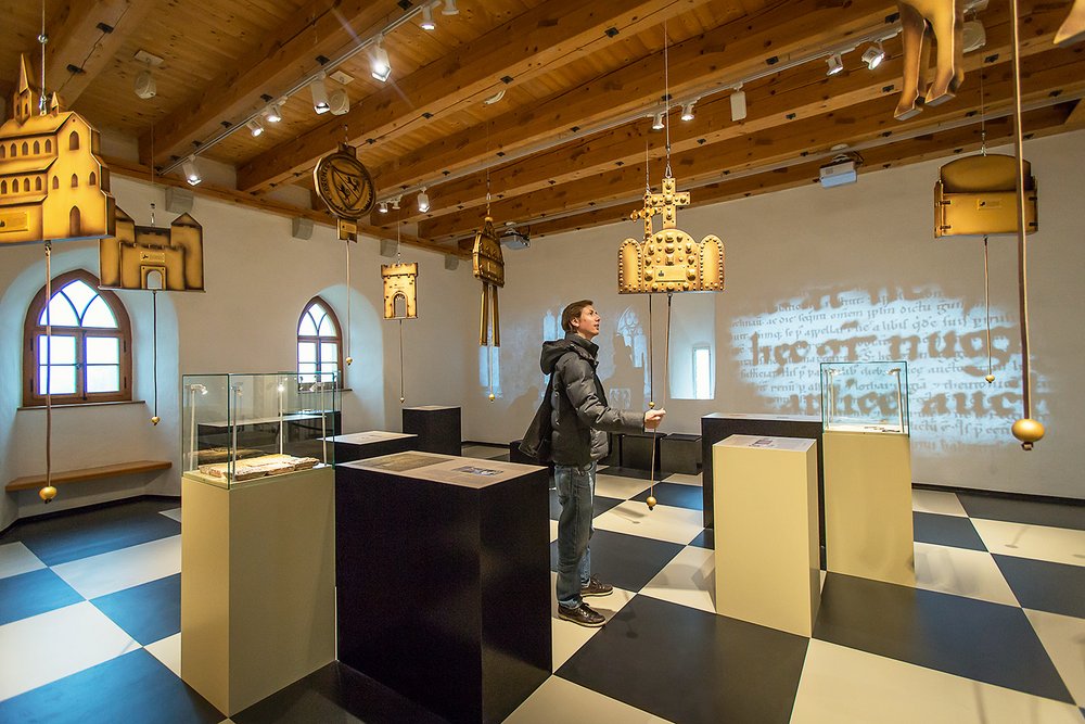 Ausstellung Ritter Schloss Lenzburg
