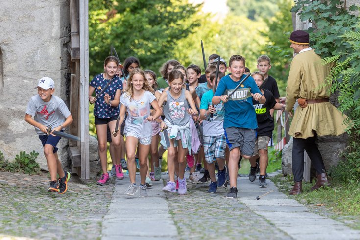 Workshop mit Schulklasse auf Schloss Lenzburg 